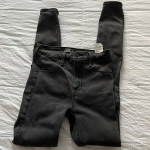 Abercrombie Simone High Rise Jean Leggings